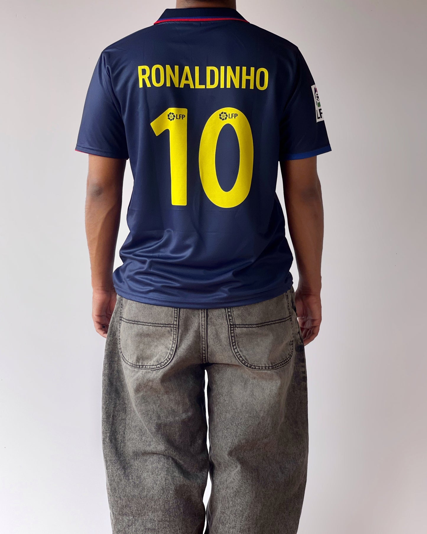 Retro Barca Ronaldinho Fan