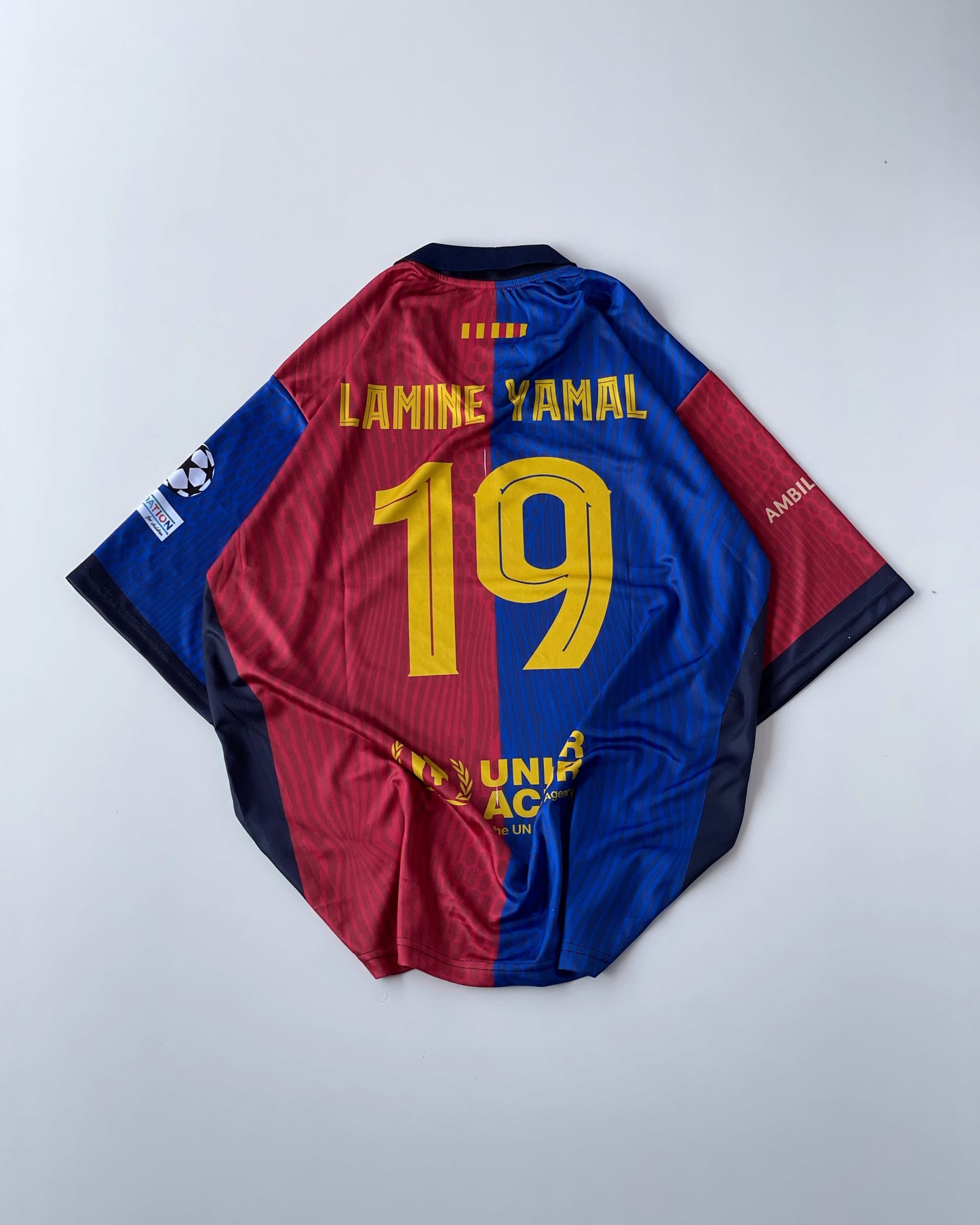 BARCELONA TRAVIS SPECIAL (oversized embroidery)