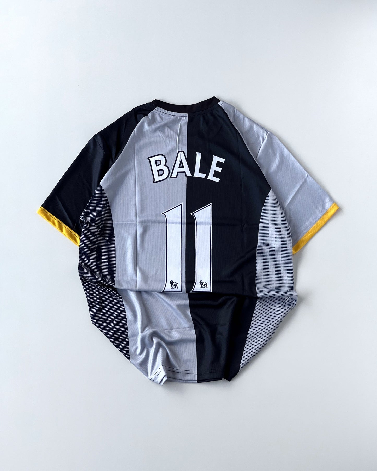GARETH BALE TOTTENHAM RETRO KIT