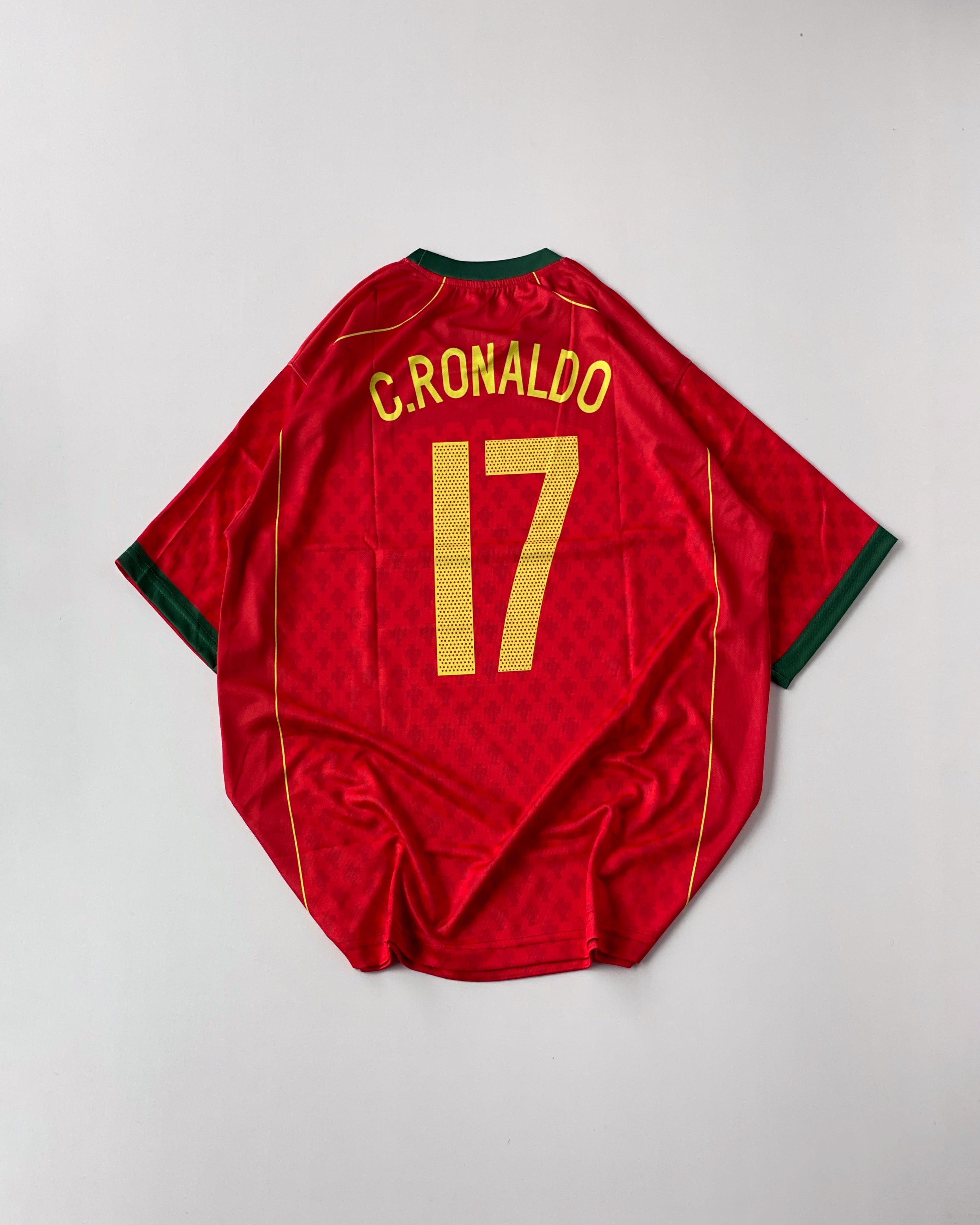 CRISTIANO RONALDO PORTUGAL DEBUT RETRO KIT