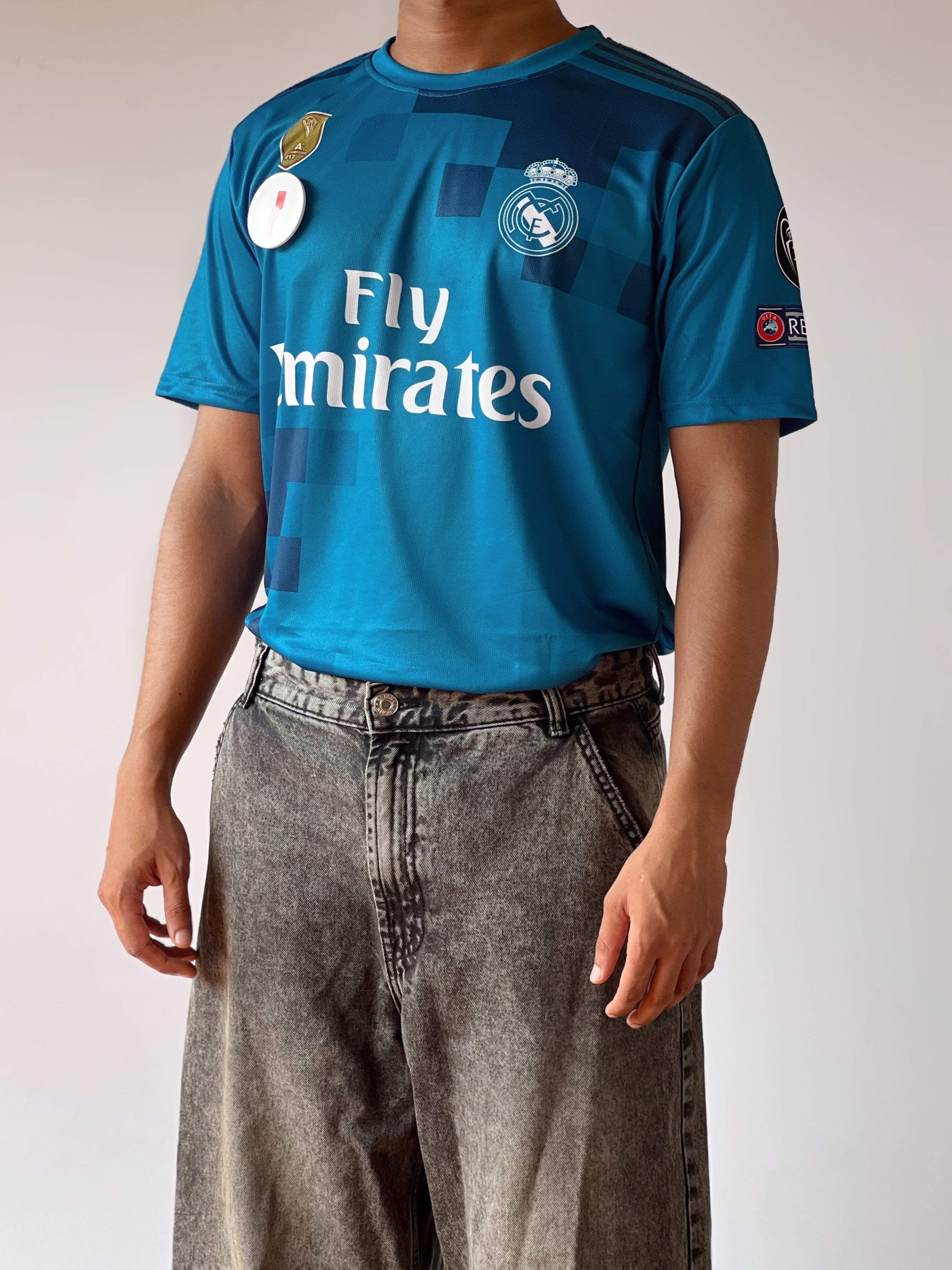 Real Madrid 2017 Away kit- Ronaldo #7 (embroidery)