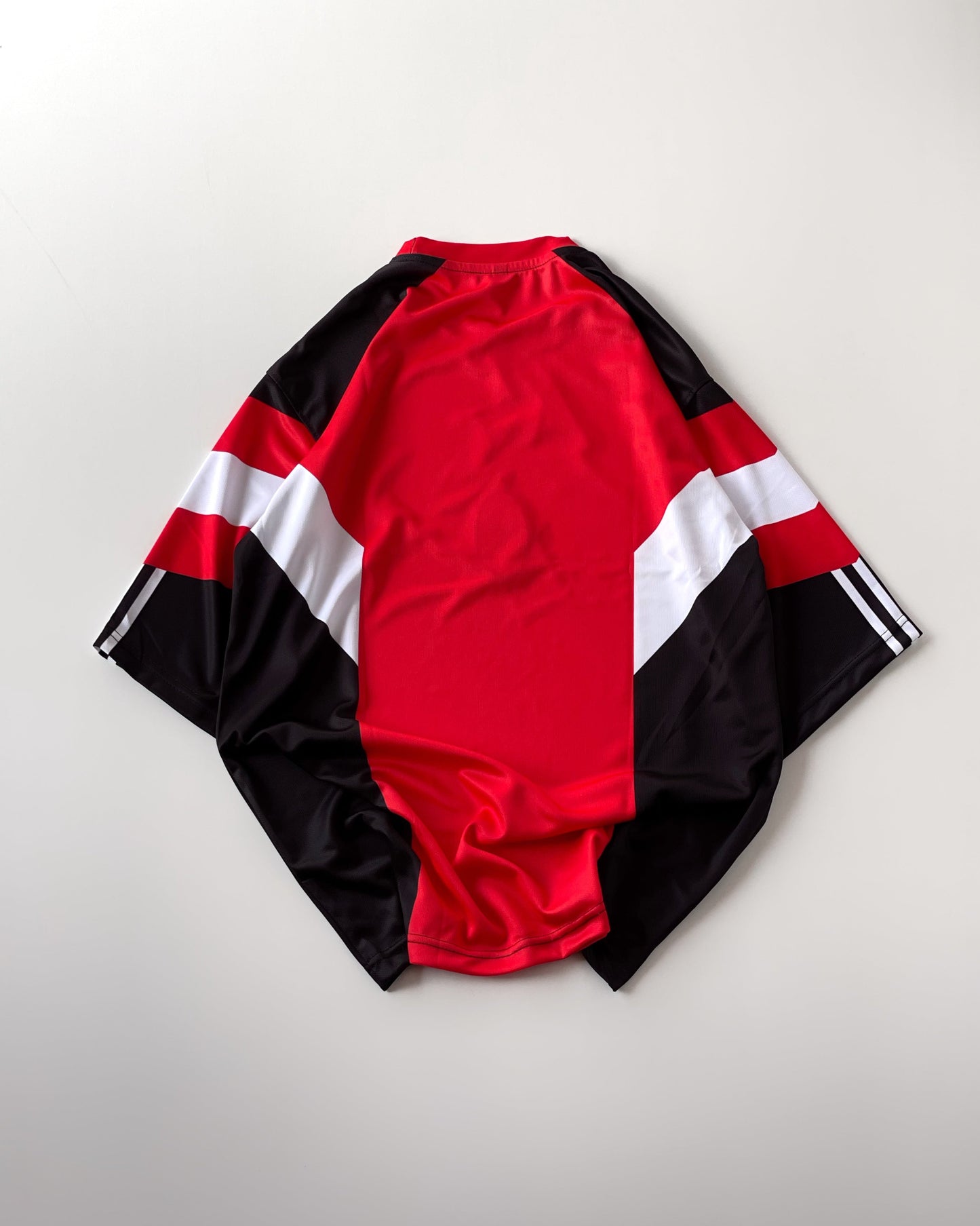 AC MILAN PLAIN TSHIRT INSPO JERSEY (oversized embroidery)