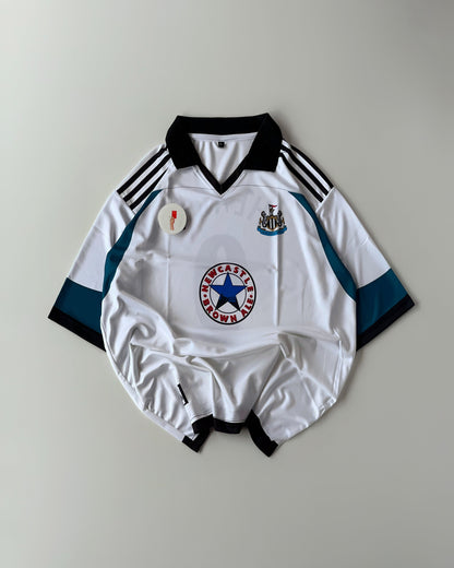 NEWCASTLE RETRO SHEARER (oversized)