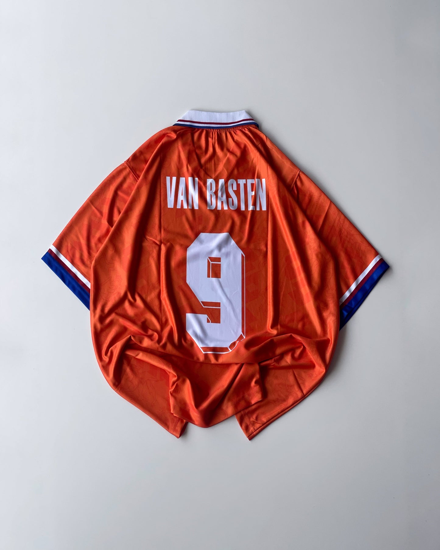 RETRO VAN BASTEN NETHERLANDS HOME (oversized