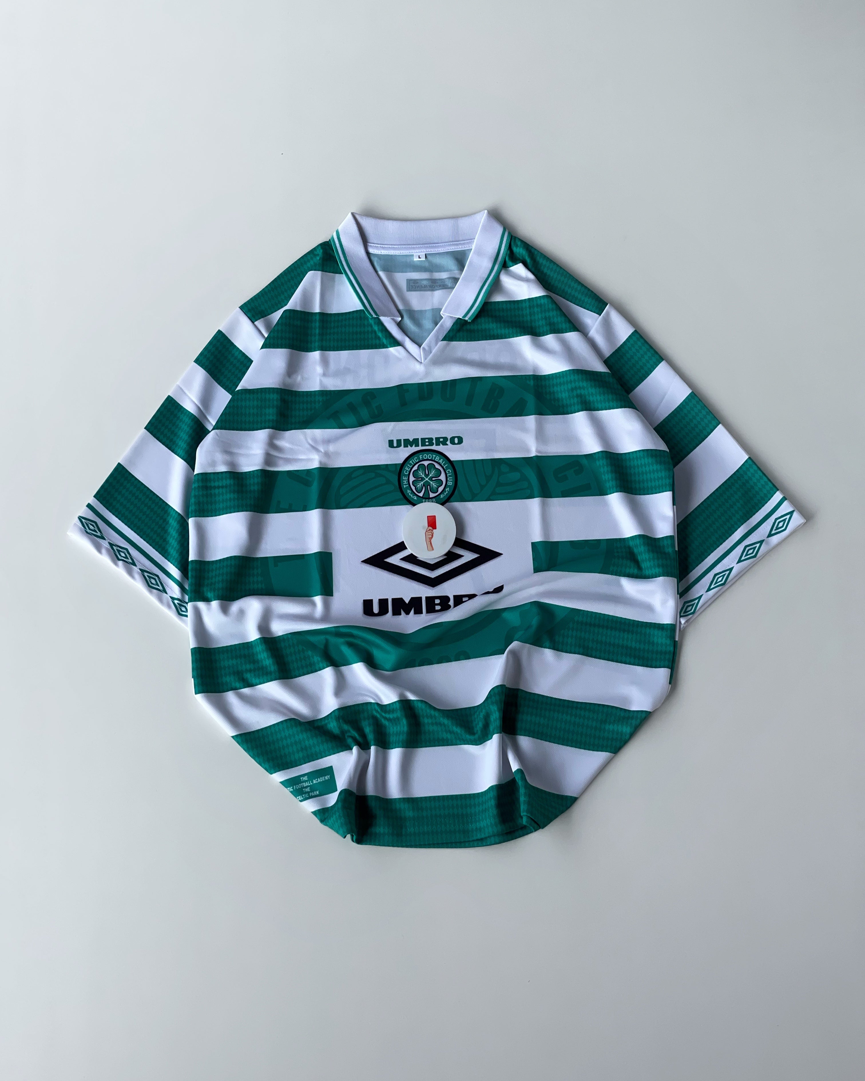 LARSON CELTIC CLUB RETRO KIT (oversized)