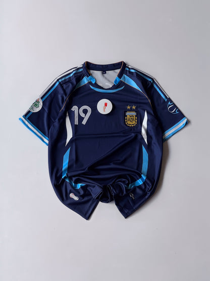 MESSI #19 ARGENTINA AWAY RETRO KIT(Embroidery)