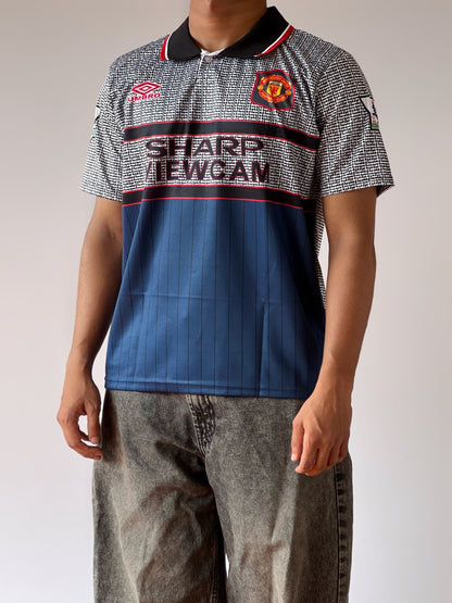 MAN UNITED BECKHAM 1995 AWAY KIT RETRO