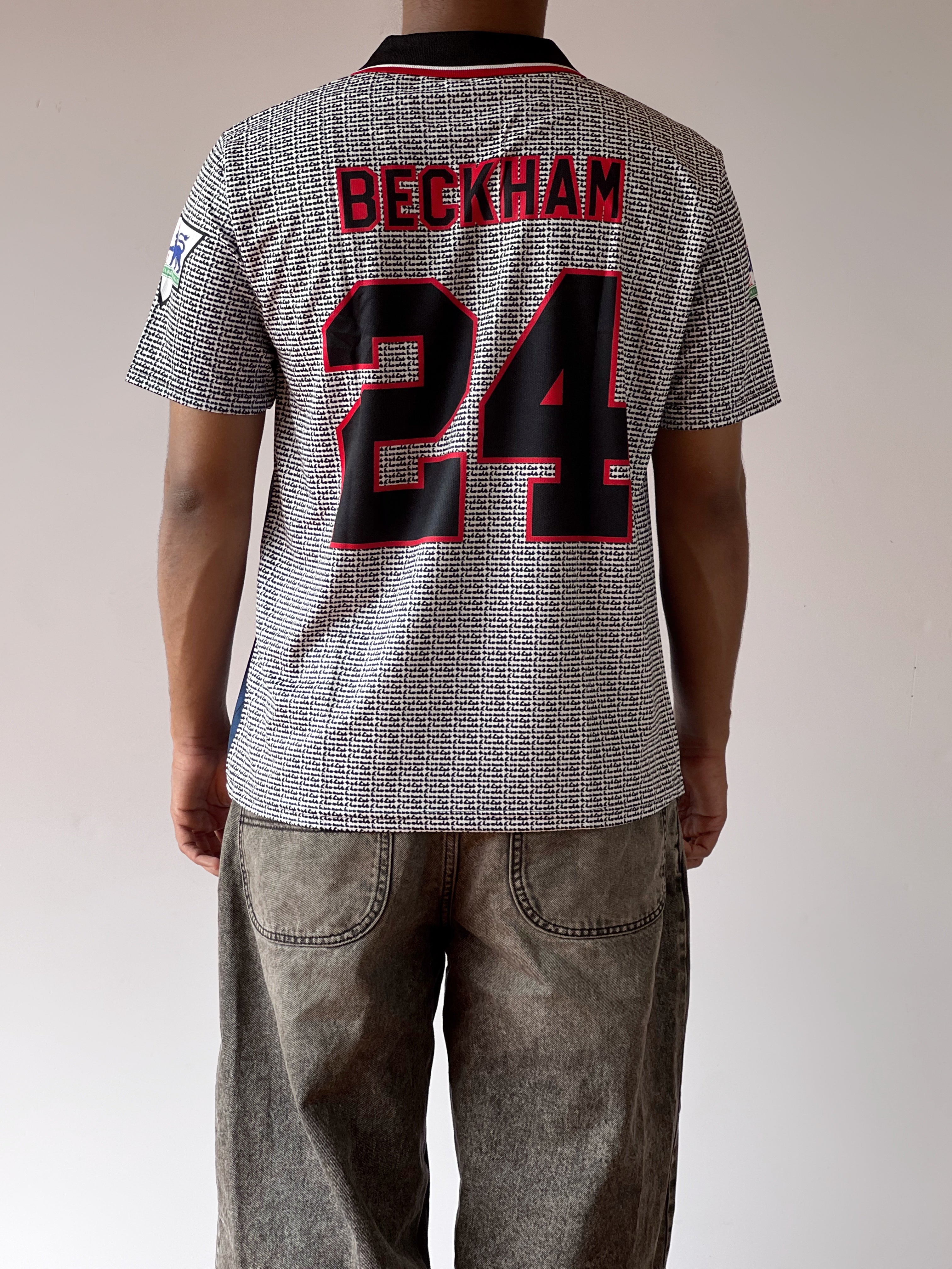 MAN UNITED BECKHAM 1995 AWAY KIT RETRO
