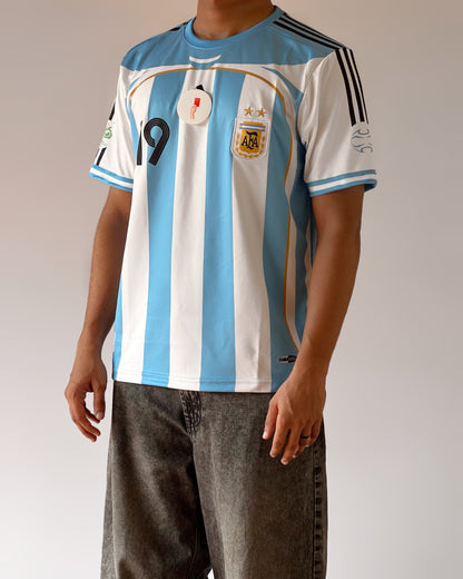 Messi Argentina Home Retro #19 (Embroidery)