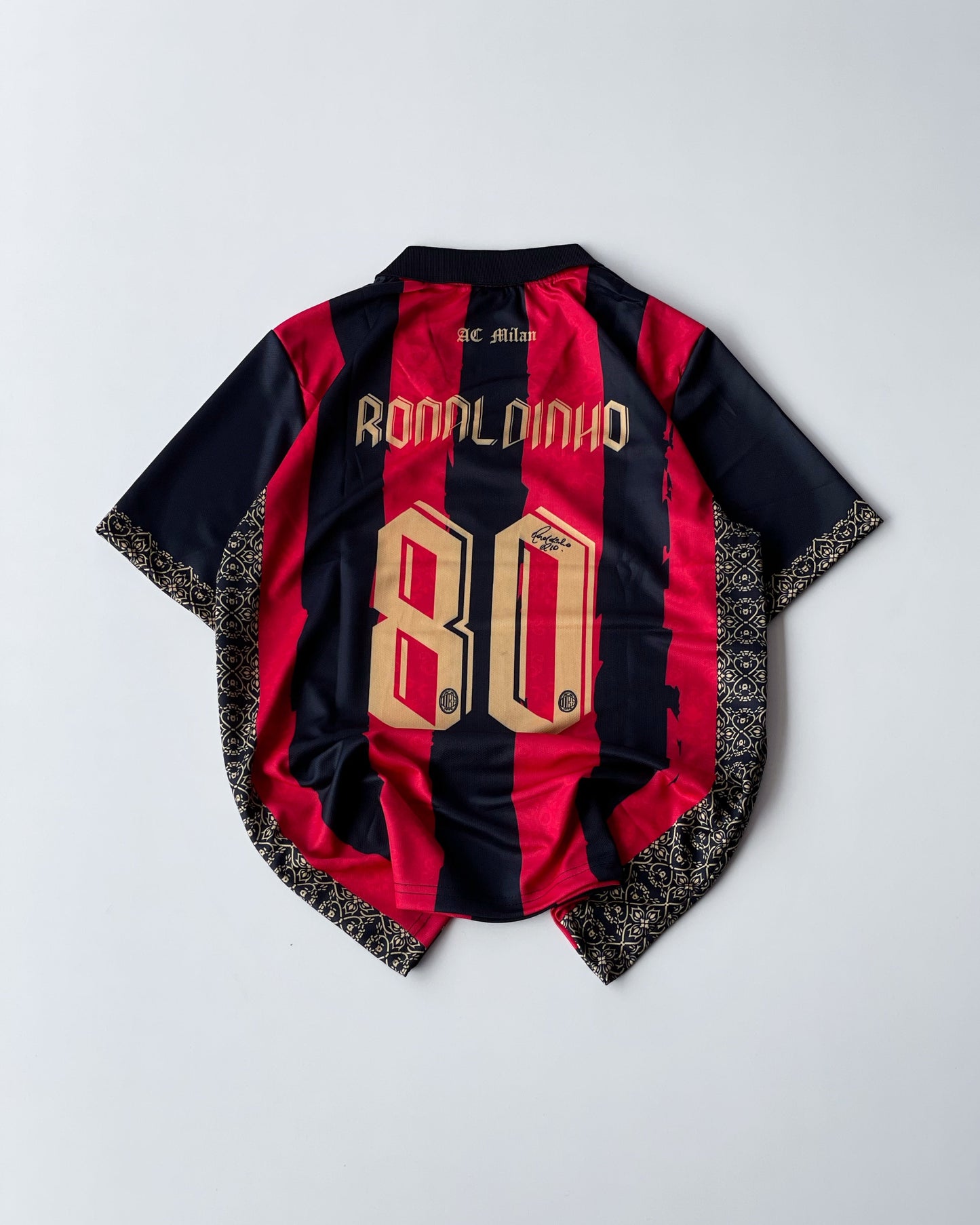 AC MILAN RONALDINHO SIGNATURE EDITION RETRO (embroidery)