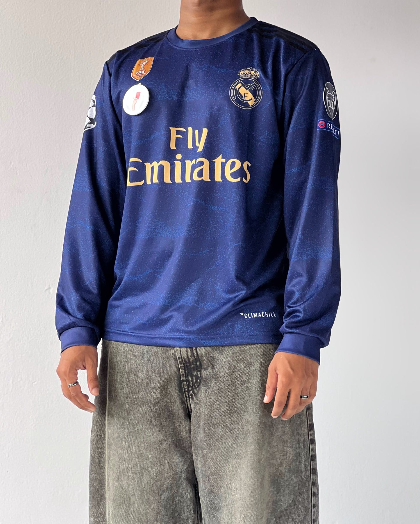 REAL MADRID RAMOS RETRO AWAY VERSION (Full Sleeve)